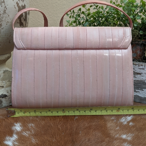 Vintage Pink Eel Skin Shoulder Handbag - Picture 2 of 9